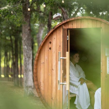 7744 Ranch Glamping Resort Austin Eksteriør billede