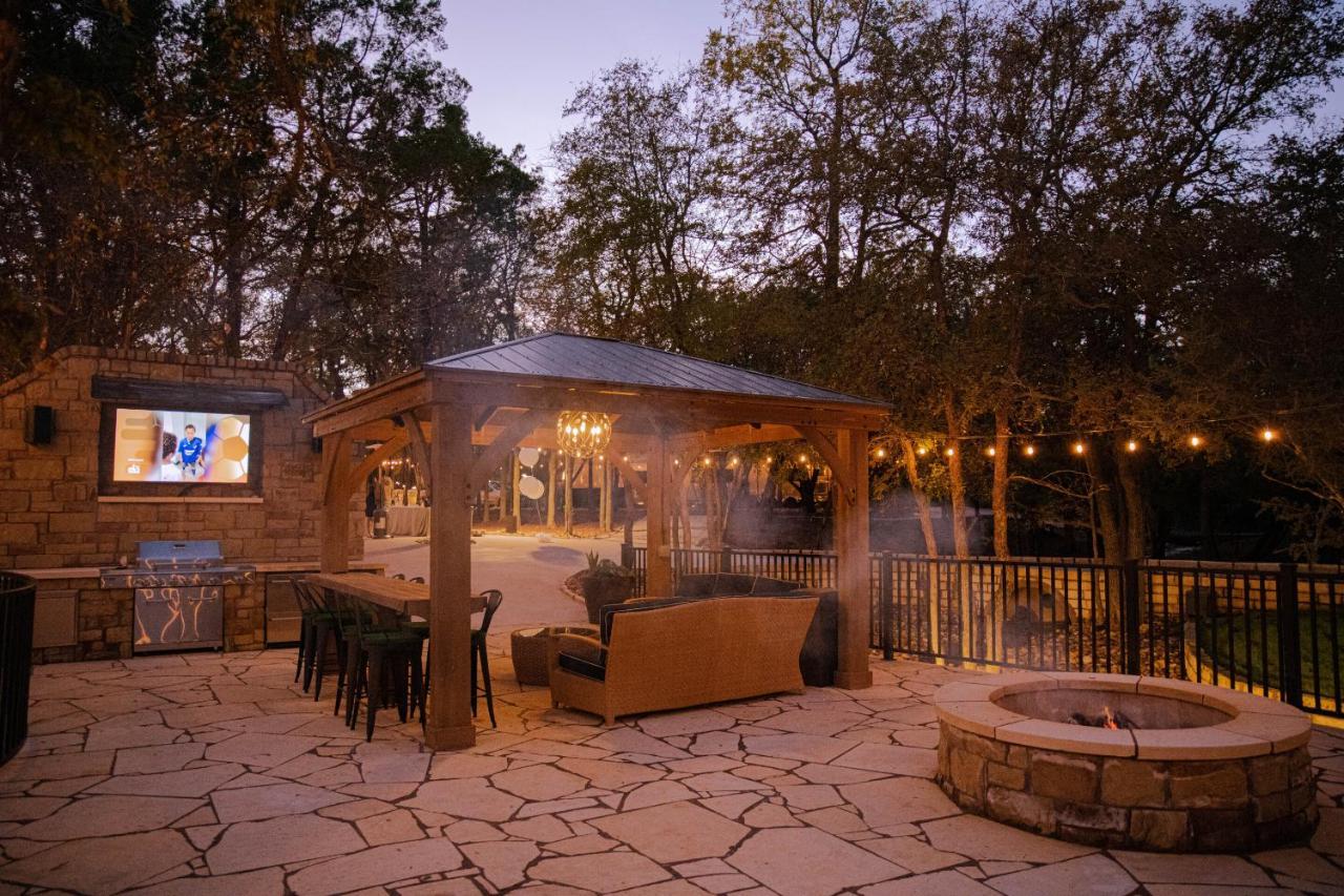 7744 Ranch Glamping Resort Austin Eksteriør billede